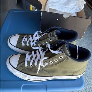 NIB Converse Malden Olive Green Mid-Top Sneakers